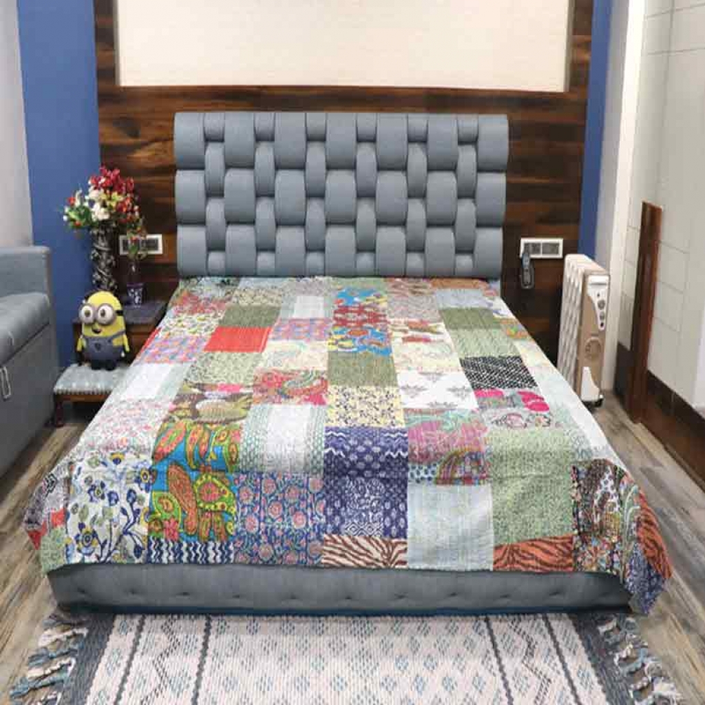 COTTON SCREEN PATCH PRINT KANTHA BED COVER FOR ALL-SEASON