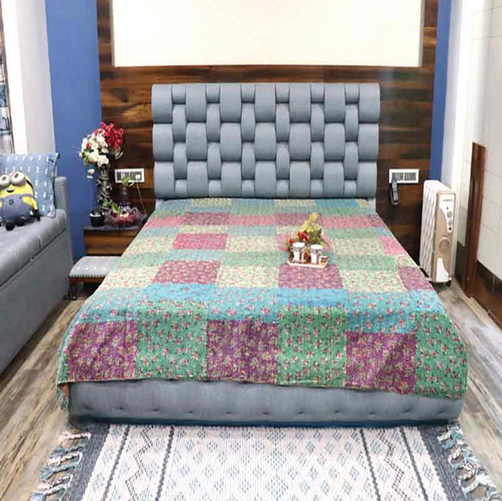 COTTON SCREEN PATCH PRINT KANTHA BED COVER FOR ALL-SEASON