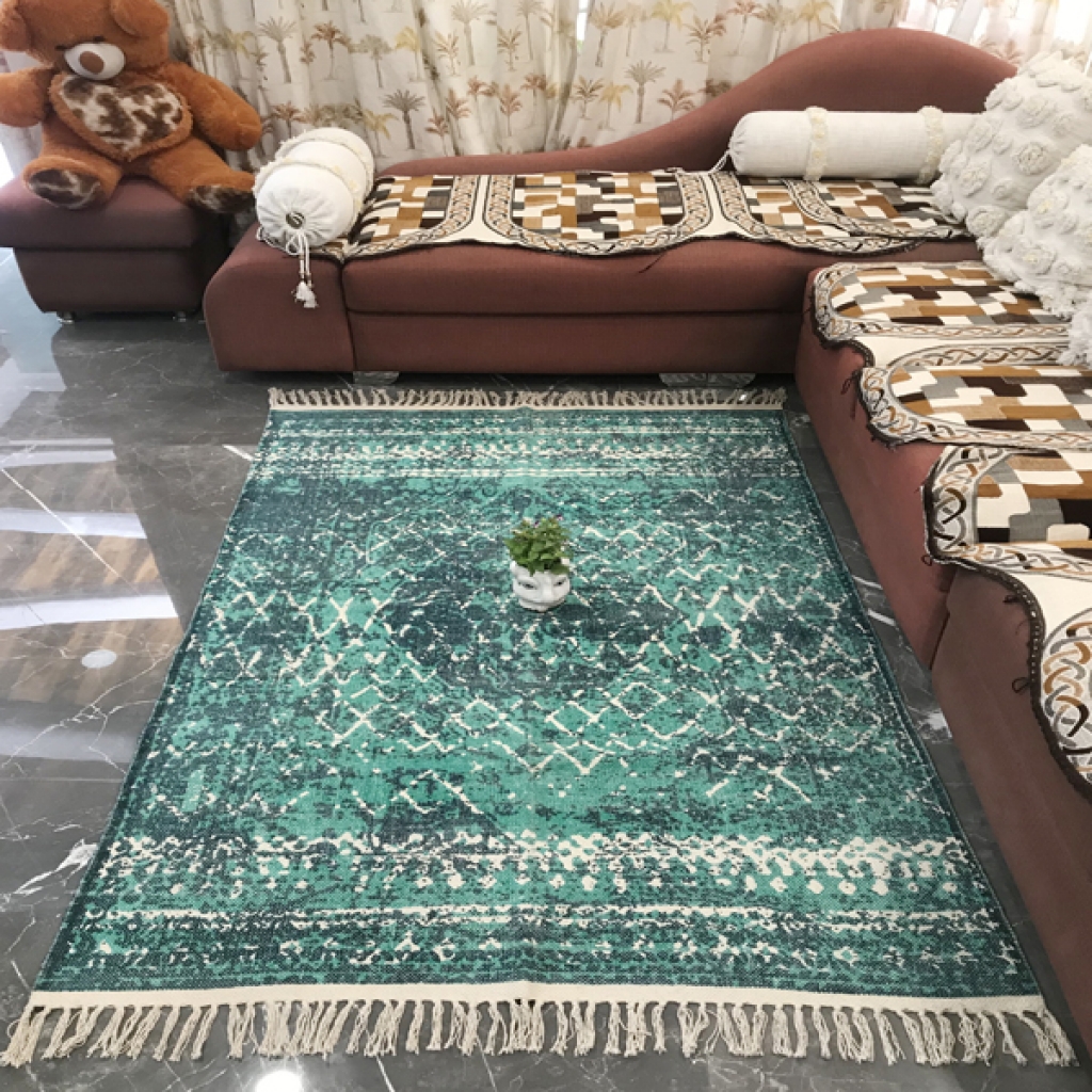 SCREEN PRINTED RUG