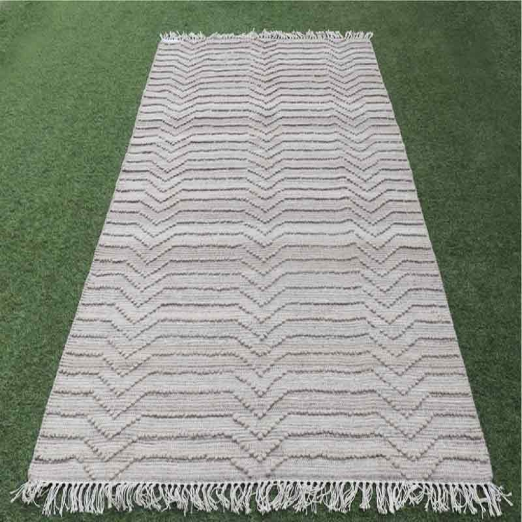 WOOLEN MACHINE WORK RUGS & CARPETS