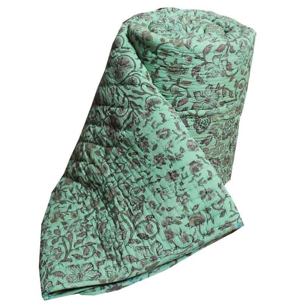 COTTON ALL OVER PRINTED BED QUILTS FOR DECOR HOME