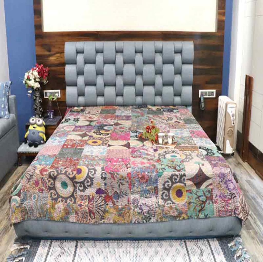 COTTON SCREEN PATCH PRINT KANTHA BED COVER FOR ALL-SEASON